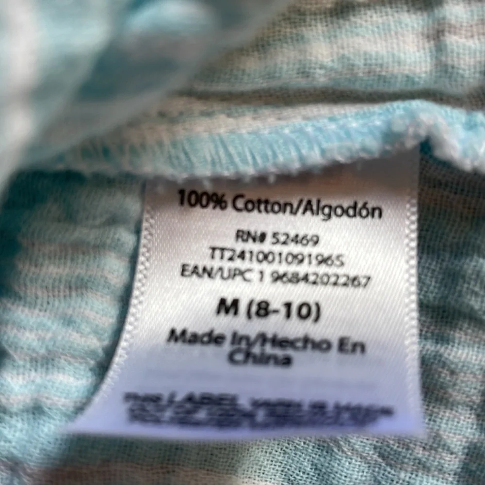 Medium Blouse Bundle(2) - Picture 9 of 9
